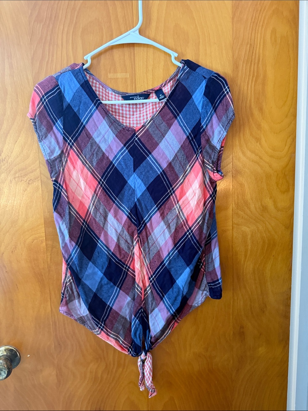 cropped plaid tie-front women's top - navy and coral